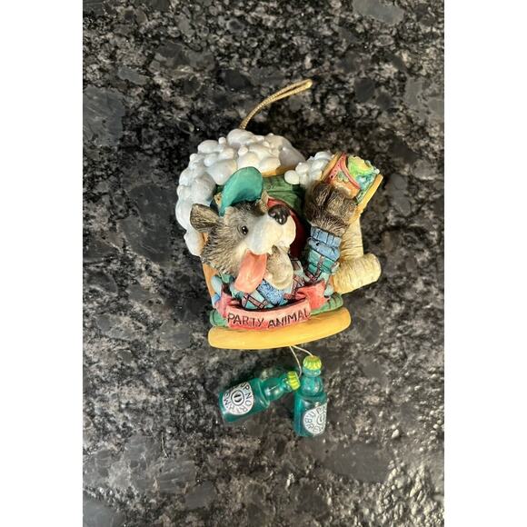 Enesco Moose Creek Crossing “Toast to Basic Animal Behavior” 1996 #192694 - Picture 2 of 4